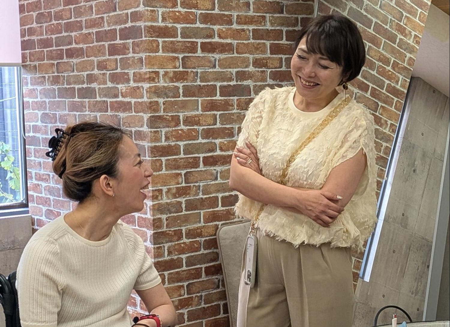 岩田さんと西口さんが準備している様子