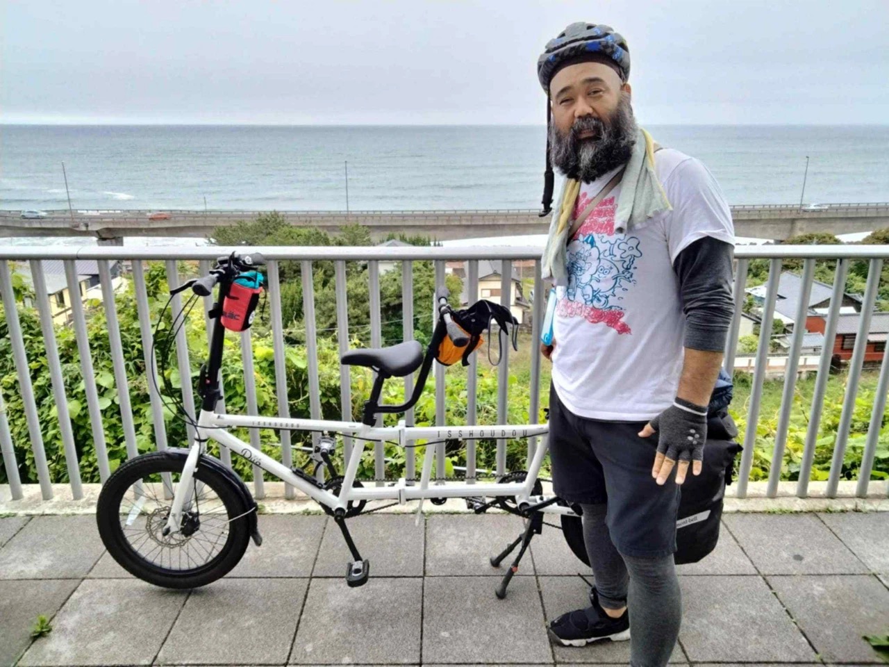 この2人乗り用の自転車で、日本一周に挑む